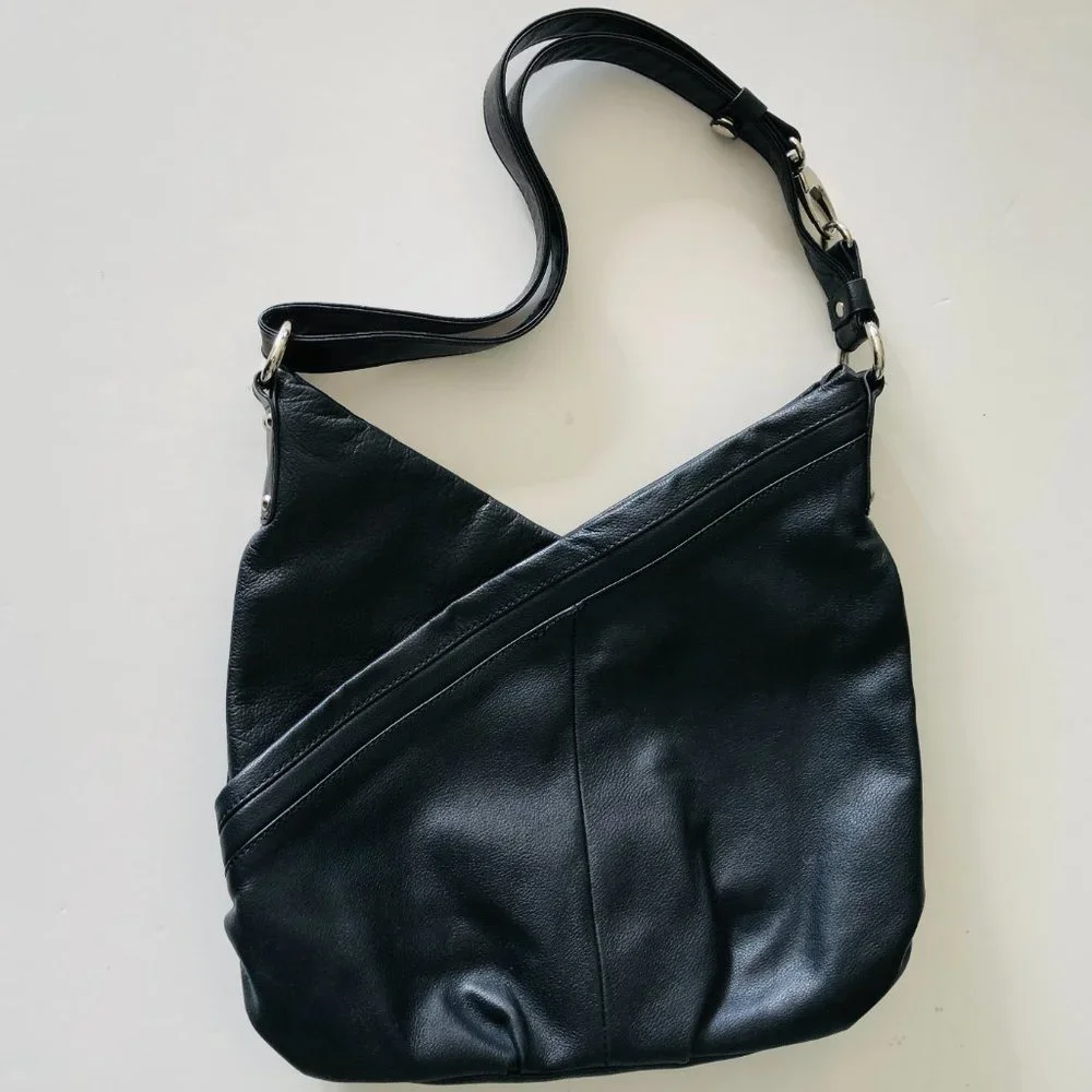 VINTAGE NYC Perlina Black Leather Shoulder Bag EUC - Picture 1 of 9
